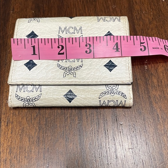 . MCM Cream and Black Logo Tri-Fold Wallet - Picture 10 of 11